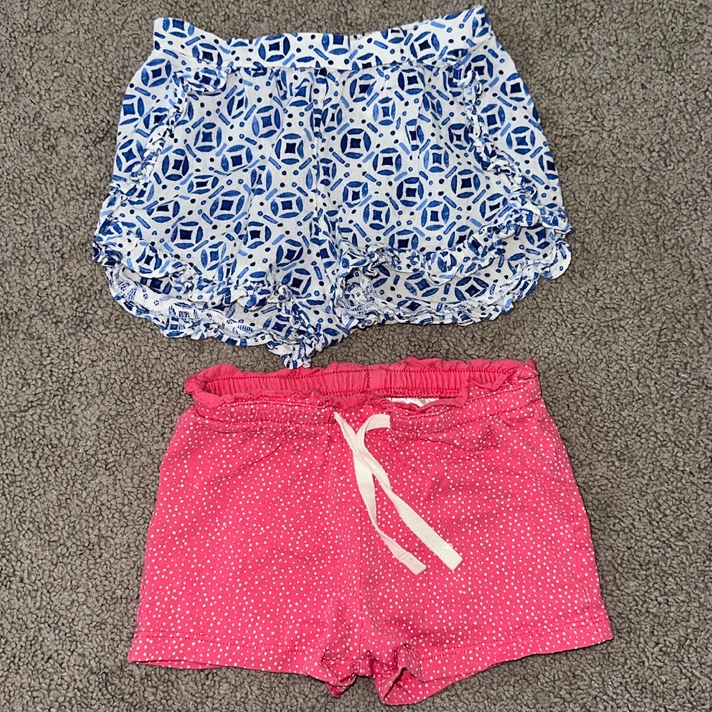 🏷️ 5 for $25 🏷️ H&M shorts, set of 2, size 12-18M